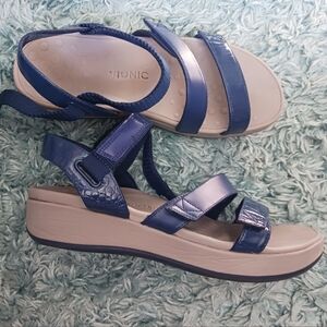 Vionic Navy 3 strap sandals